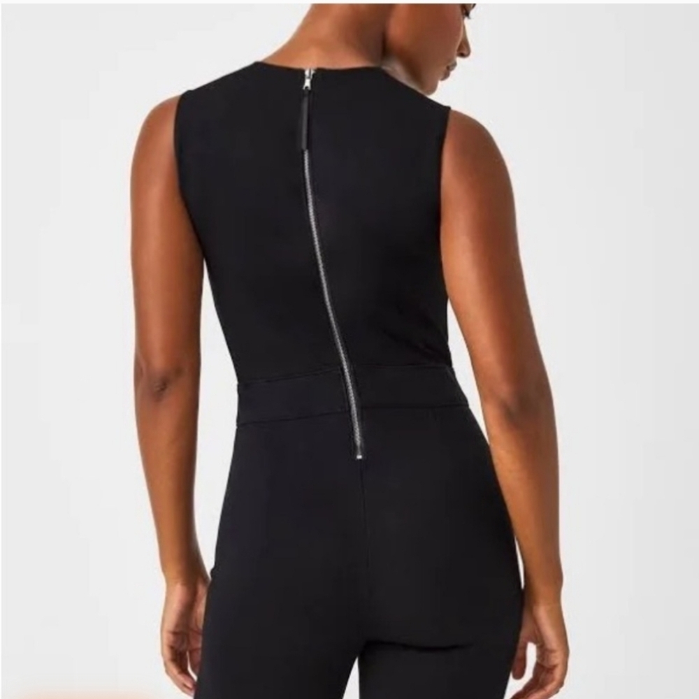 SPANX The Perfect Sleeveless Jumpsuit - Picture 4 of 8